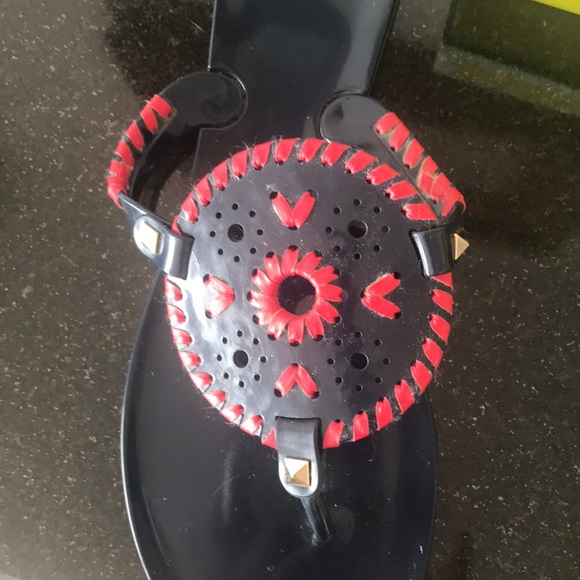 Jack Rogers rubber sandals in navy w/ red trim - Picture 2 of 4